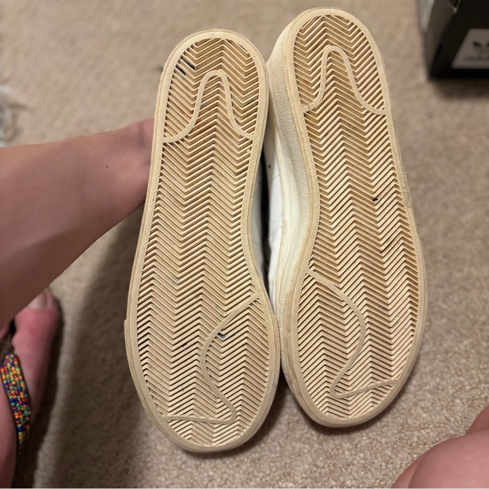 Nike Blazer low top platform sneaker - Picture 4 of 4